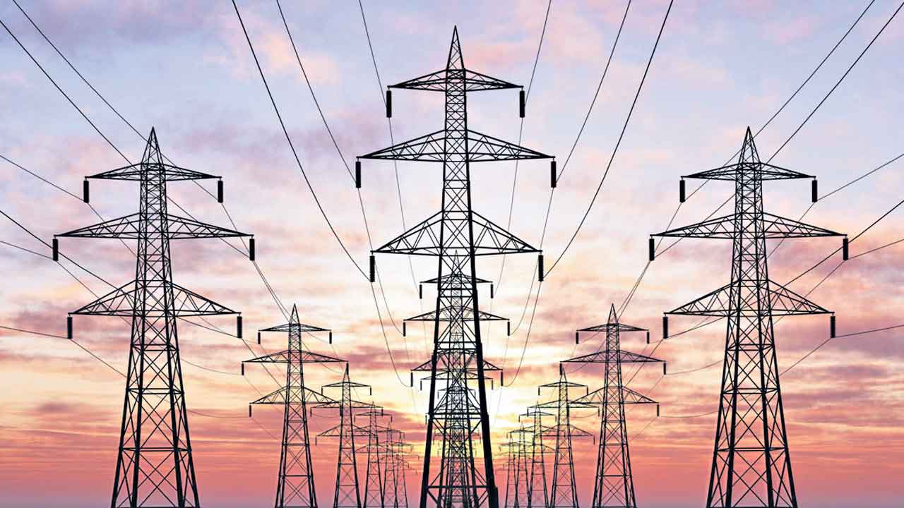 చిమ్మ చీకట్లు చెల్లాచెదురు!