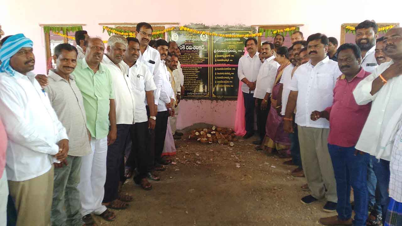 కుల సంఘాల బలోపేతానికి ప్రభుత్వం కృషి