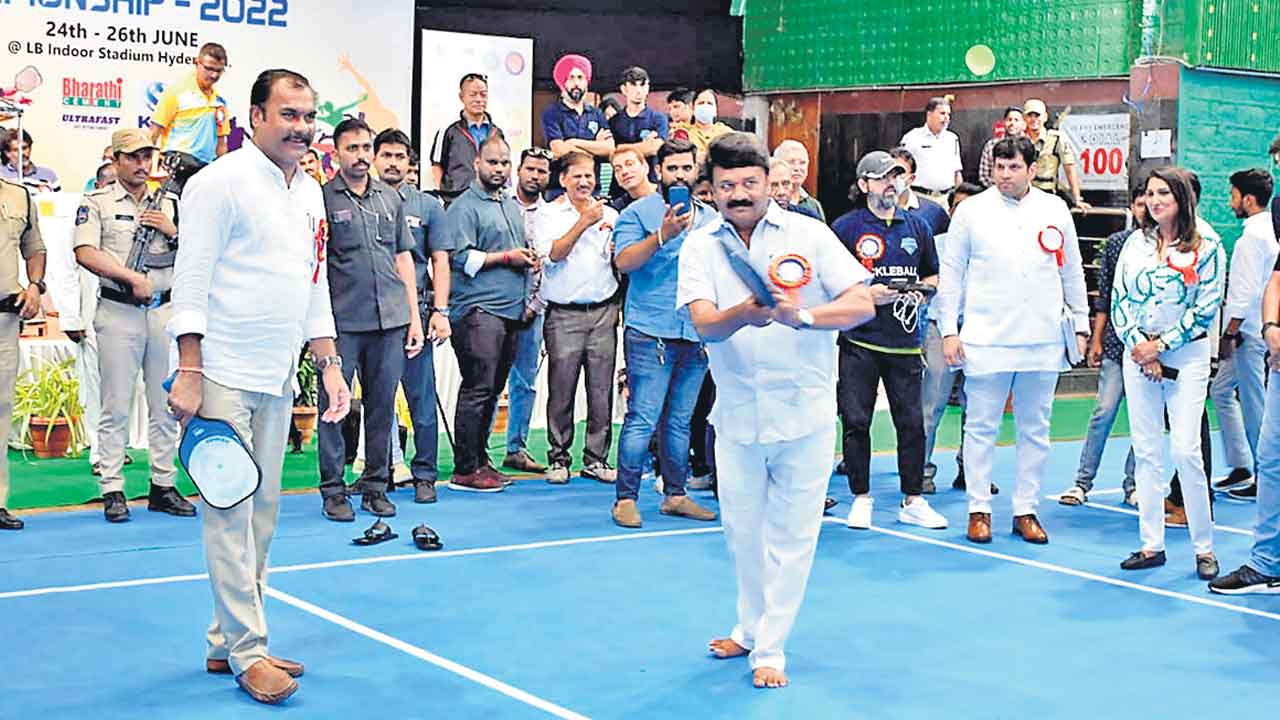 జాతీయ పికిల్‌బాల్‌ టోర్నీ షురూ