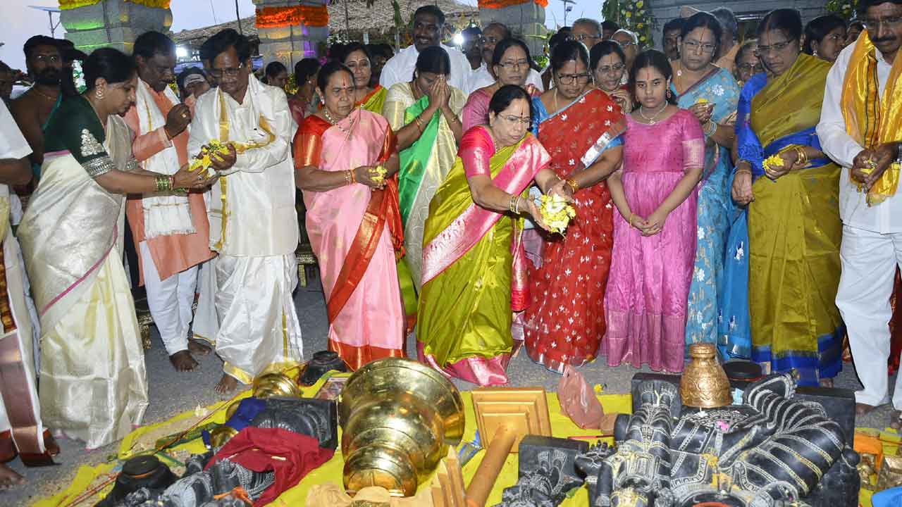 కనుల పండువగా..