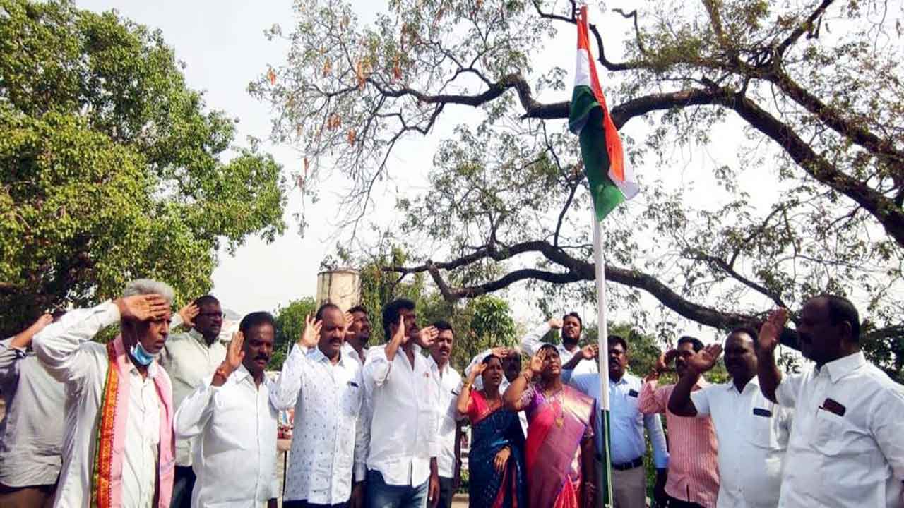 అంబరాన్నంటిన సంబురాలు