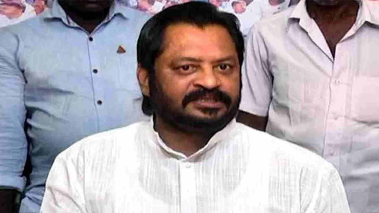 రాష్ట్రపతి ఎన్నికలను బహిష్కరిస్తే ఏపీ సమస్యలు పరిష్కారం : మాజీ ఎంపీ