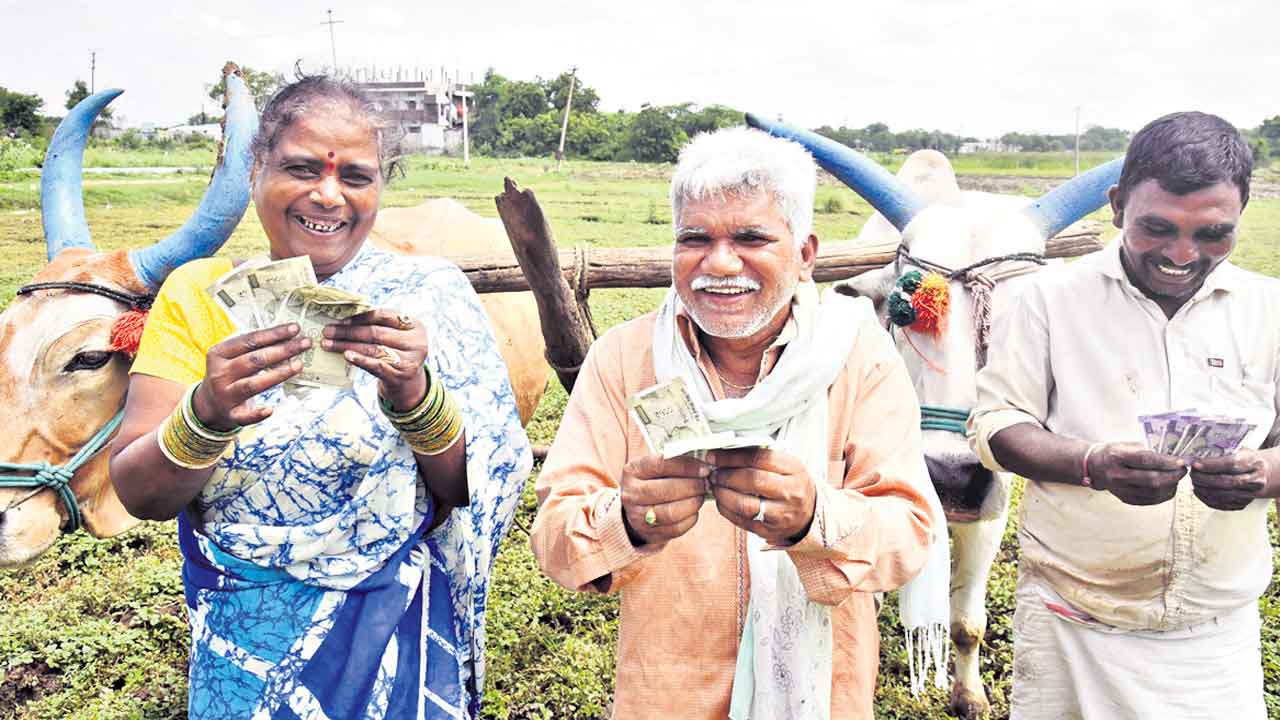 అన్నదాతల ఆనందం