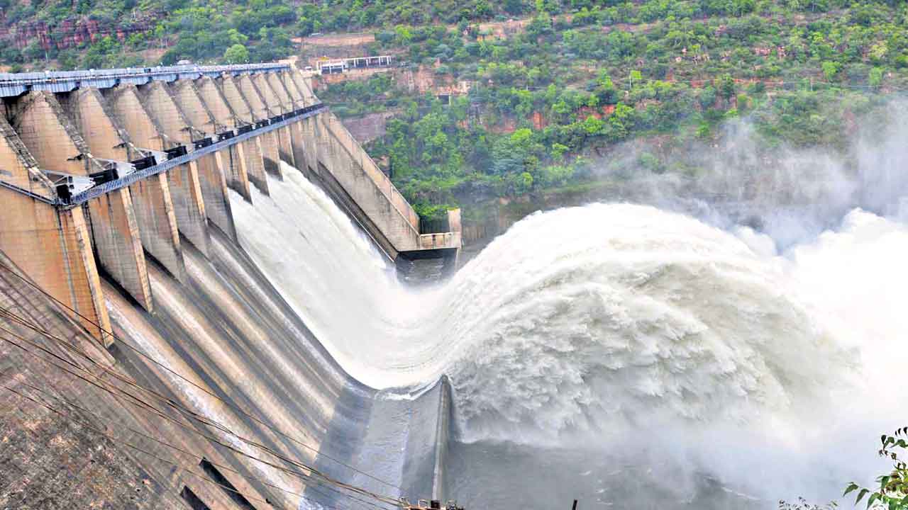కృష్ణా జలాల్లో 50:50