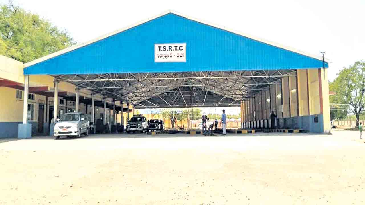 నర్సాపూర్‌ బస్‌డిపో నిర్మాణం పూర్తి