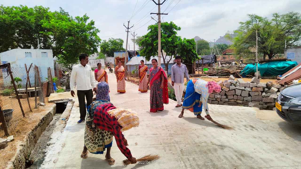 పల్లెప్రగతితో గ్రామాలు అభివృద్ధి