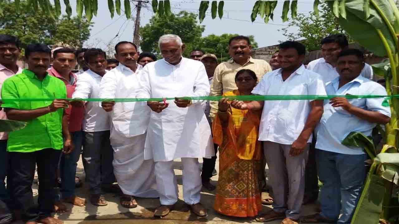 పల్లెల ప్రగతి బాట