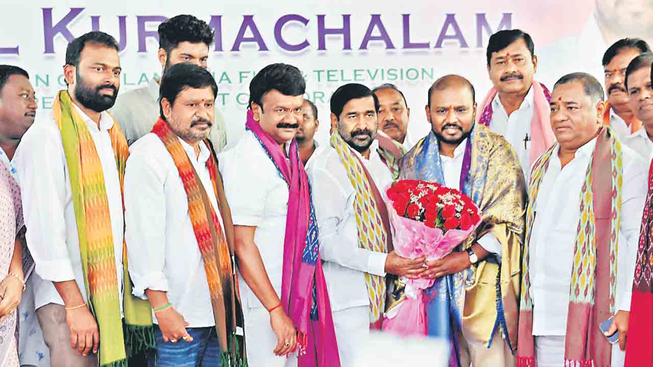 కేసీఆర్‌ అంటేనే హస్తినకు వణుకు