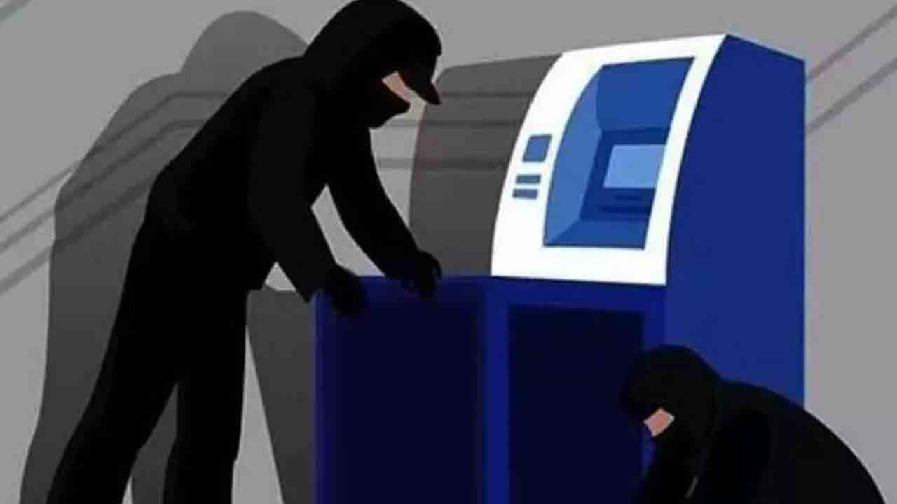 పిట్లం ఇండిక్యాష్‌ ఏటీఎంలో చోరీ..