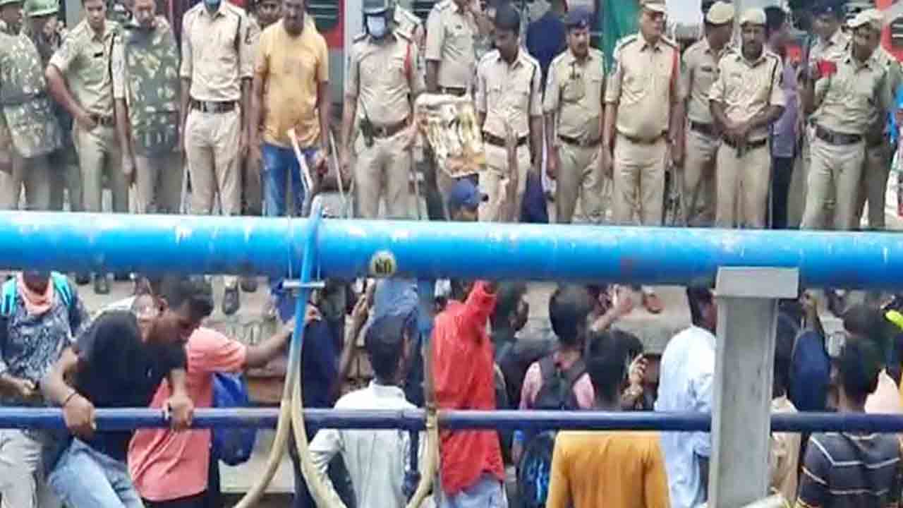 సికింద్రాబాద్ స్టేష‌న్‌లో పోలీసుల కాల్పులు.. గాయ‌ప‌డ్డ వారి వివ‌రాలివే..