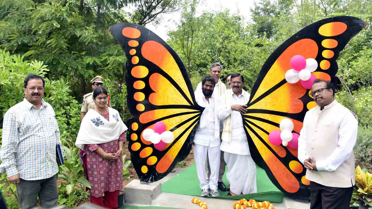 కేసీఆర్ ఎకో పార్కును అభివృద్ధి చేస్తాం