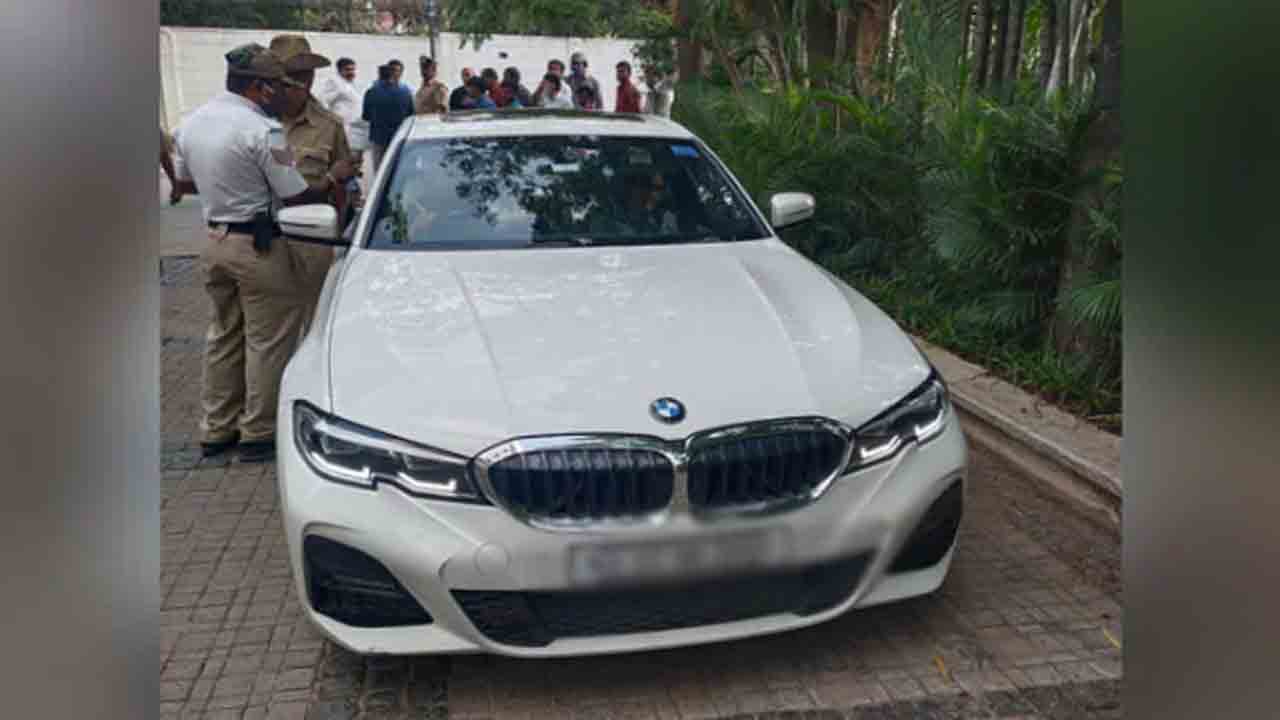 బీజేపీ ఎమ్మెల్యే కుమార్తె ర్యాష్‌ డ్రైవింగ్‌… జరిమానా విధించిన ట్రాఫిక్‌ పోలీసులు