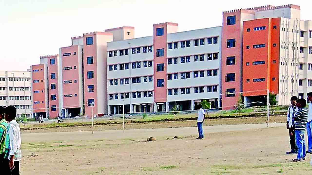 ‘ప‌ది’లో వ‌చ్చిన మార్కుల ఆధారంగానే బాస‌ర‌ ట్రిపుల్ ఐటీలో ప్ర‌వేశాలు