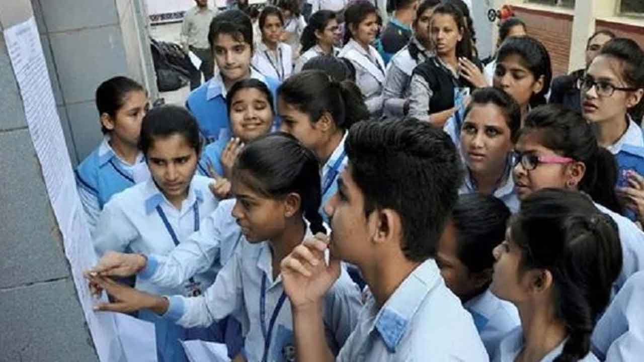 ఏపీలో టెన్త్‌ విద్యార్థులకు బెటర్‌మెంట్‌ అవకాశం