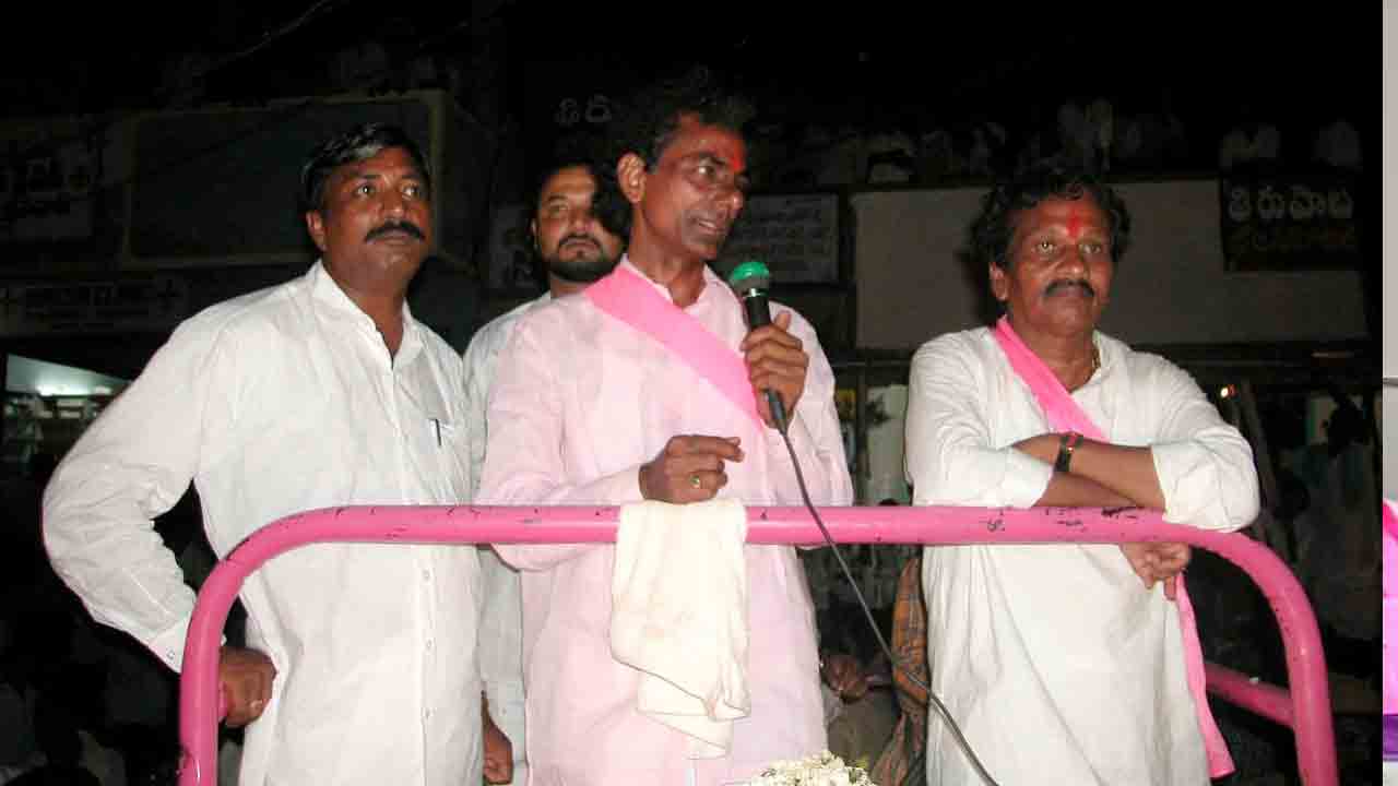 మాట నిలబెట్టుకున్న సీఎం