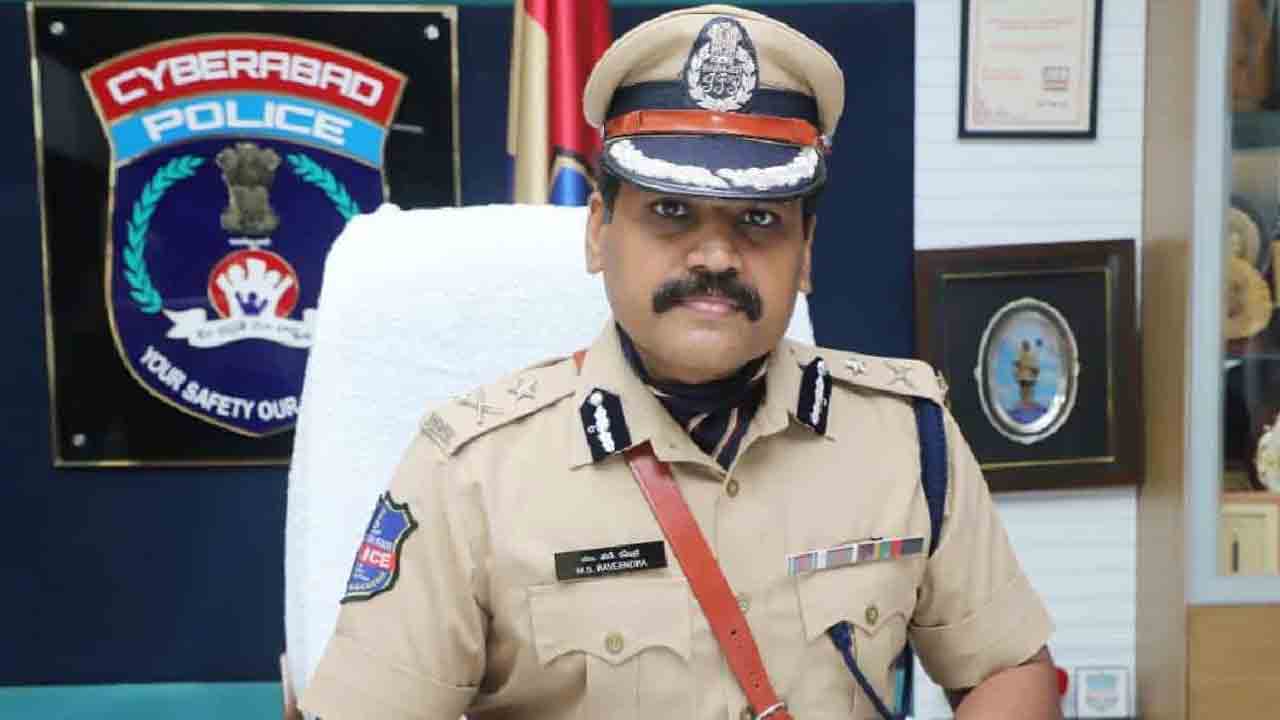 సివిల్‌ వివాదాల్లో జోక్యం.. మేడ్చల్‌ సీఐ, ఎస్‌ఐపై సస్పెన్షన్‌ వేటు