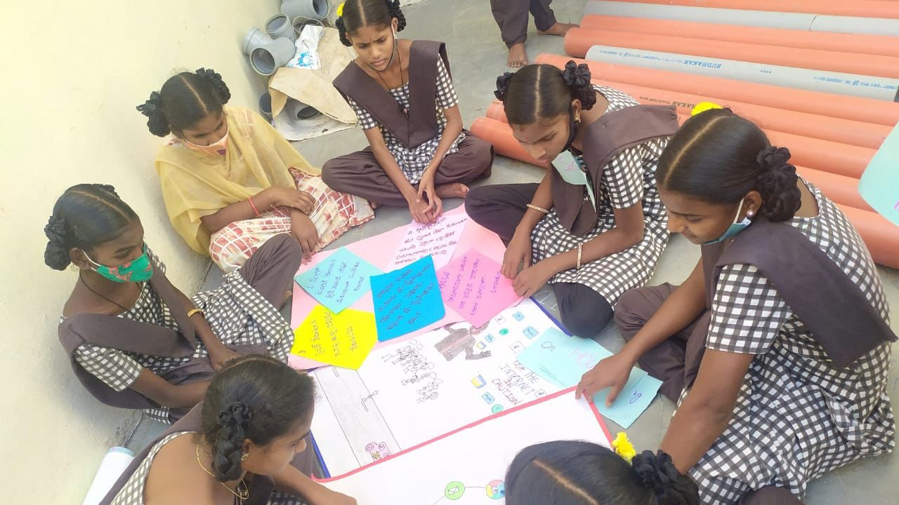 సైబర్‌ అంబాసిడర్లుగా 3,300 విద్యార్థులు