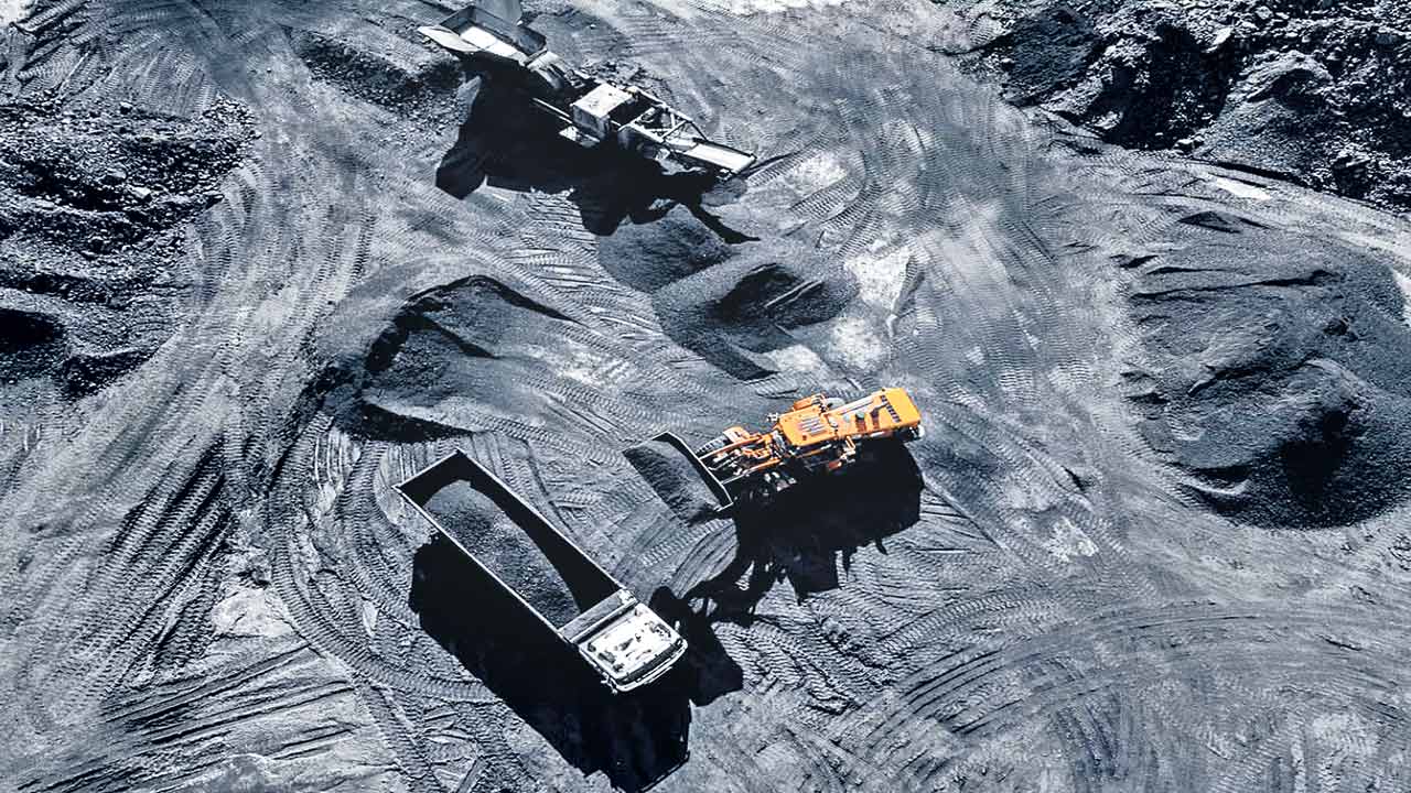 మసిపూసి మారేడుగాయ చేసి!