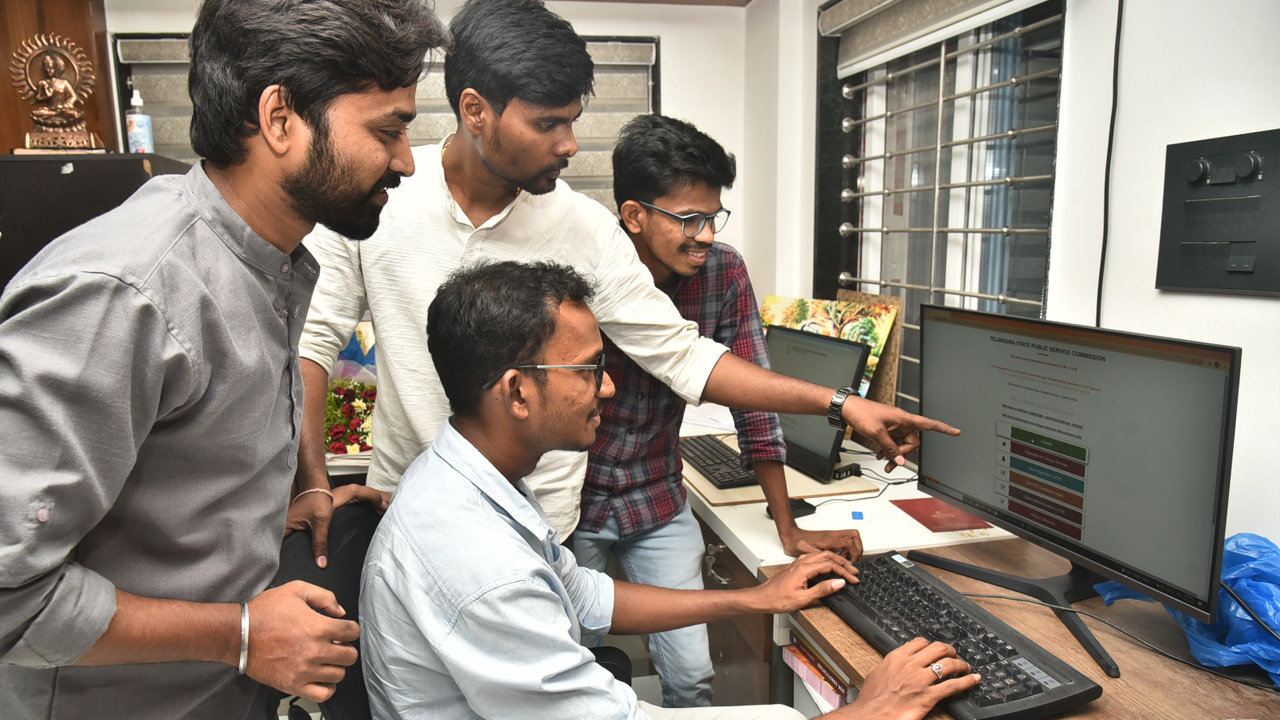 గ్రూప్‌ 1 దరఖాస్తుల గడువు పొడిగింపు