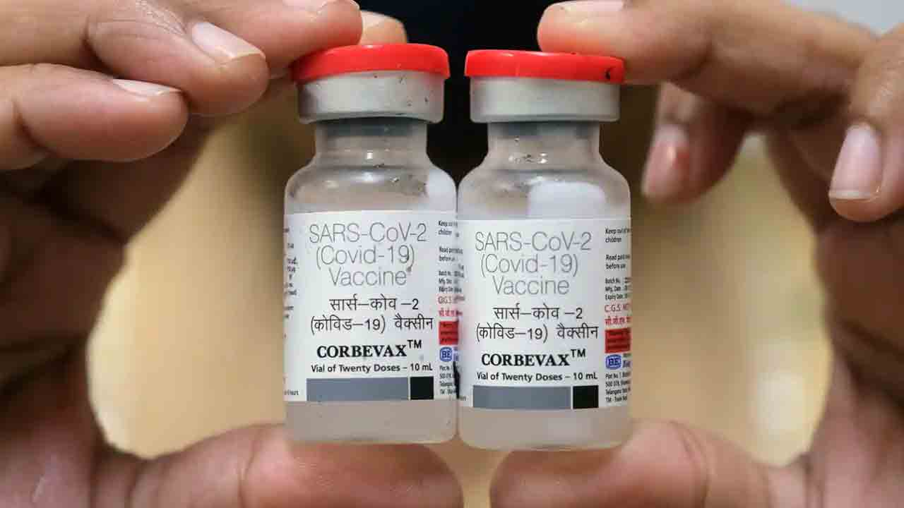 బూస్టర్‌ డోస్‌గా కార్బెవాక్స్‌ వ్యాక్సిన్‌.. డీసీజీఐ గ్రీన్‌ సిగ్నల్‌