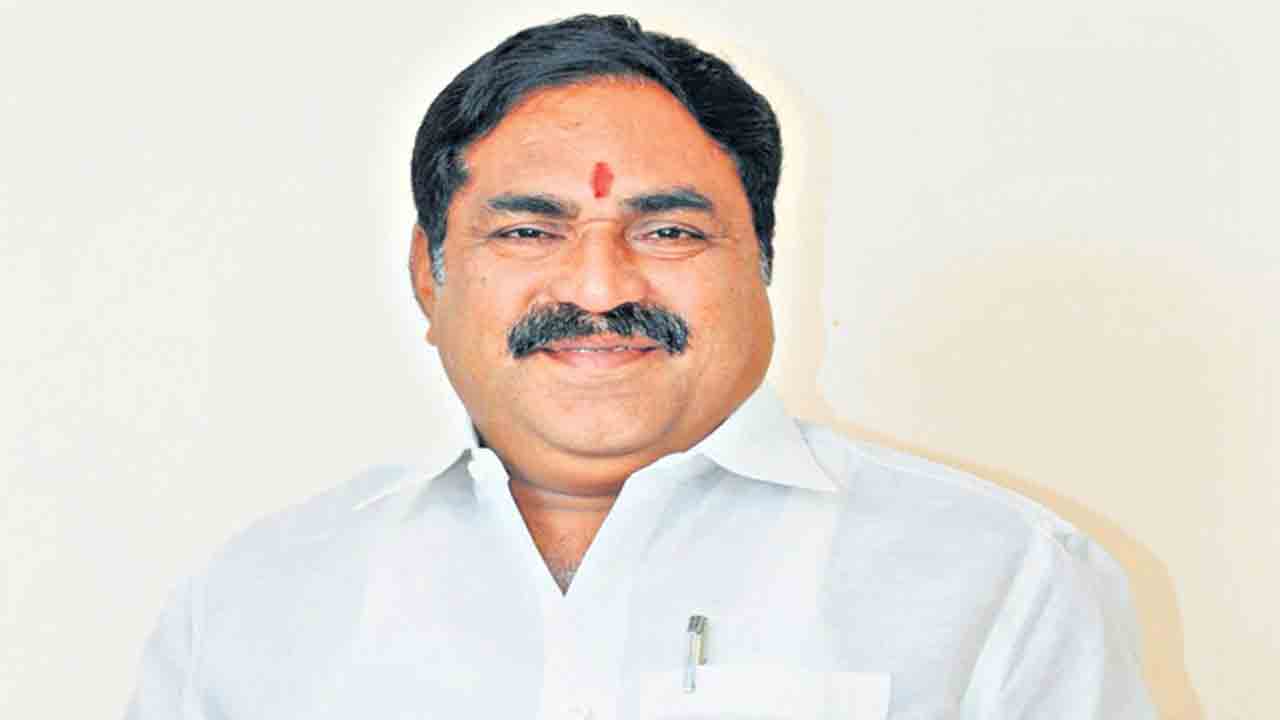 తెలంగాణ ప్రజల ఆత్మగౌరవ ప్రతీక సర్వాయి పాపన్న : ఎర్రబెల్లి దయాకర్‌రావు