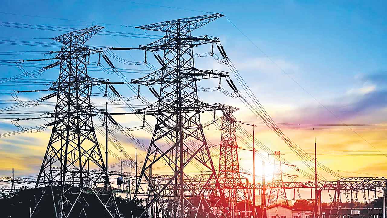 స్మార్ట్‌ మీటర్లు.. రైతులకు ఉరితాళ్లు