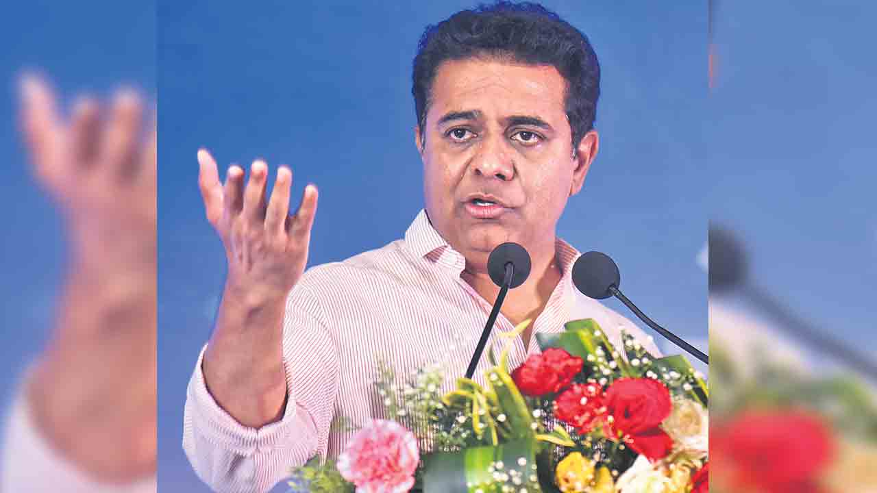 కారిడార్లు ఏవి? కేంద్రానికి మంత్రి కేటీఆర్ సూటి ప్ర‌శ్న‌