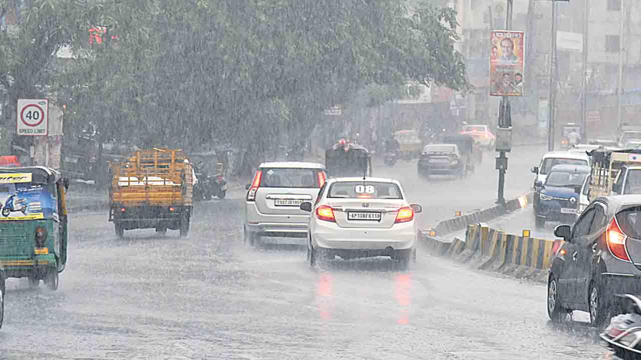 గ్రేటర్‌లో మోస్తరు వాన