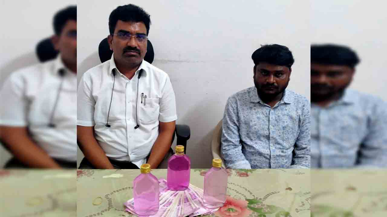 ఏసీబీ వలలో ఘట్కేసర్‌ సబ్‌ రిజిస్ట్రార్‌..