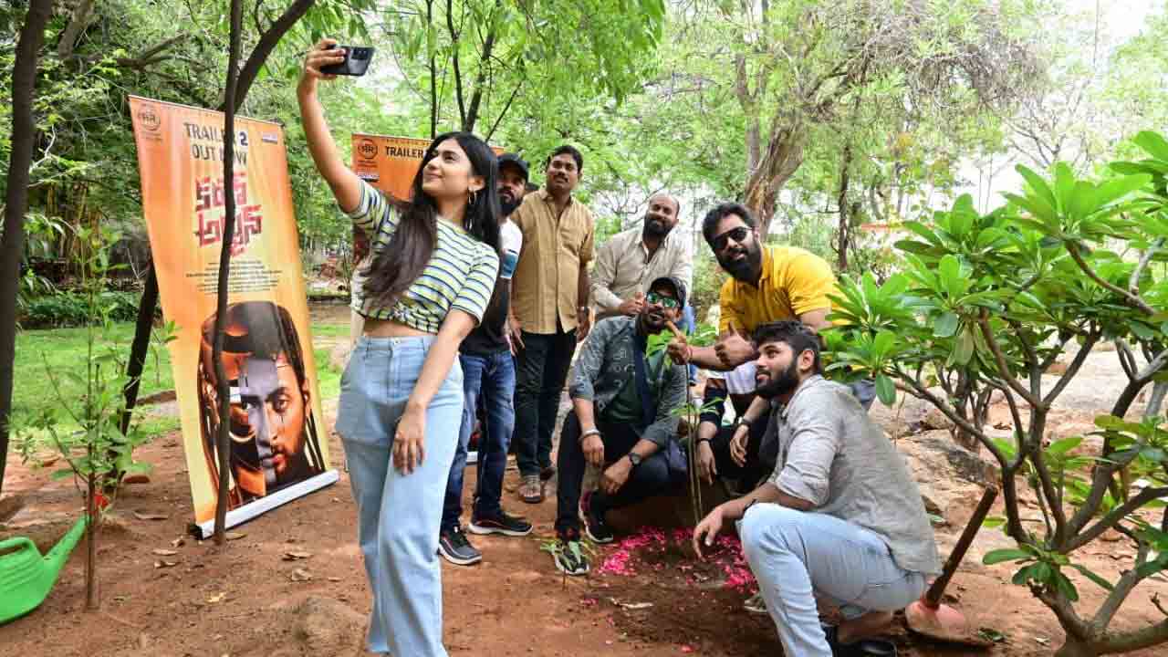 గ్రీన్ ఇండియా ఛాలెంజ్.. మొక్కలు నాటిన కరణ్ అర్జున్ చిత్ర యూనిట్