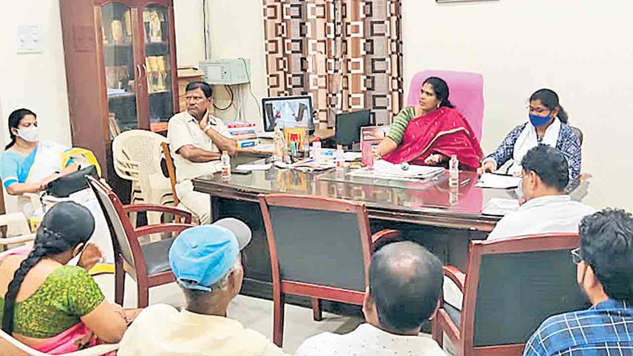 రూ. 8కోట్లతో గ్రంథాలయ భవనాలు