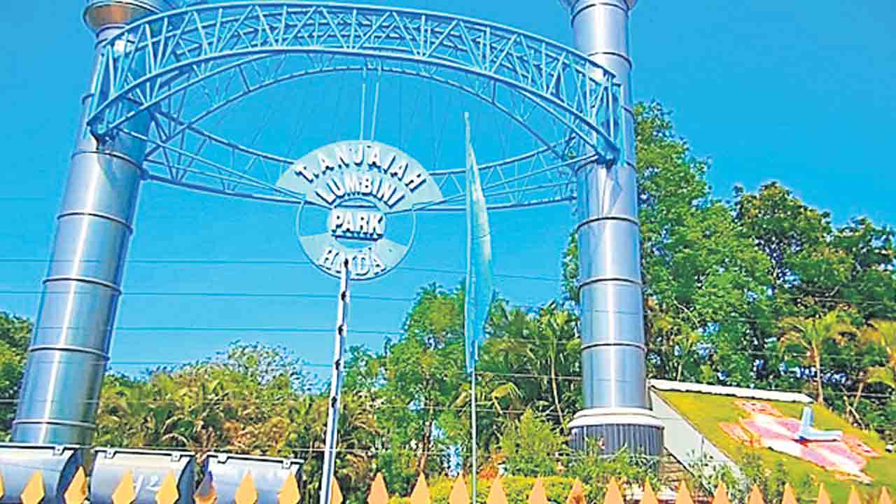 లుంబినీపార్క్‌, ఎన్టీఆర్‌ గార్డెన్లకు కొత్తరూపు