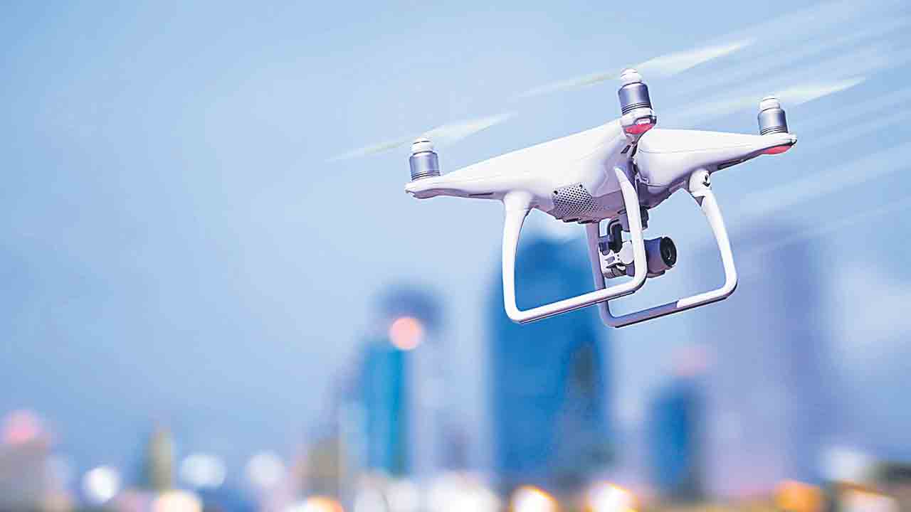5 కిలోమీటర్ల వరకు డ్రోన్ల నిషేధం