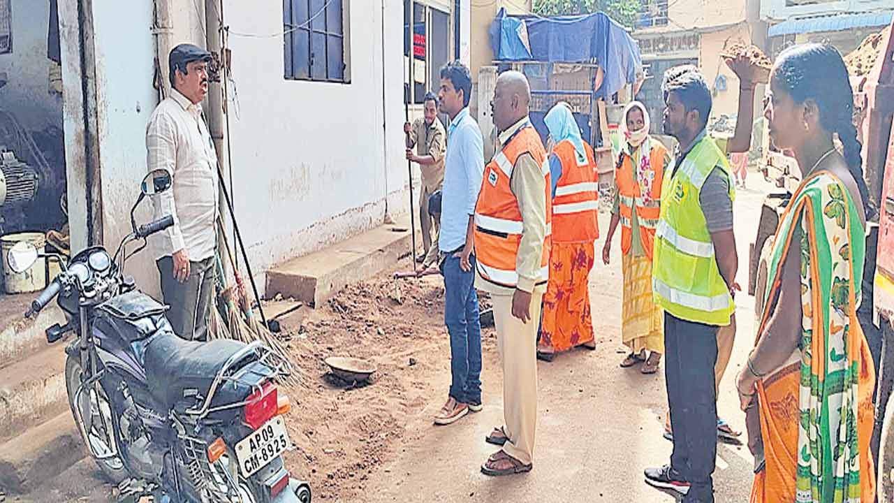 వందశాతం స్వచ్ఛతను సాధించాలి