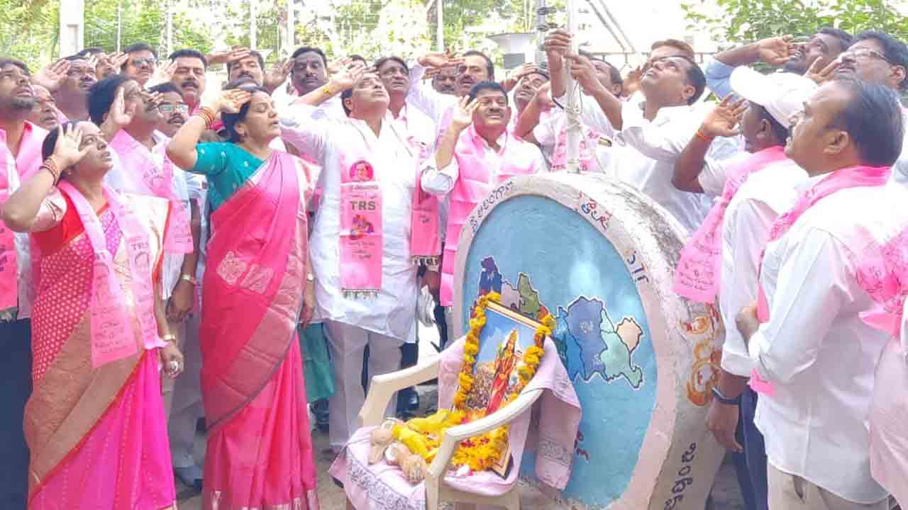 ప్రజలందరికీ రాష్ట్ర అవతరణ దినోత్సవ శుభాకాంక్షలు: మంత్రి ఇంద్రక‌ర‌ణ్ రెడ్డి