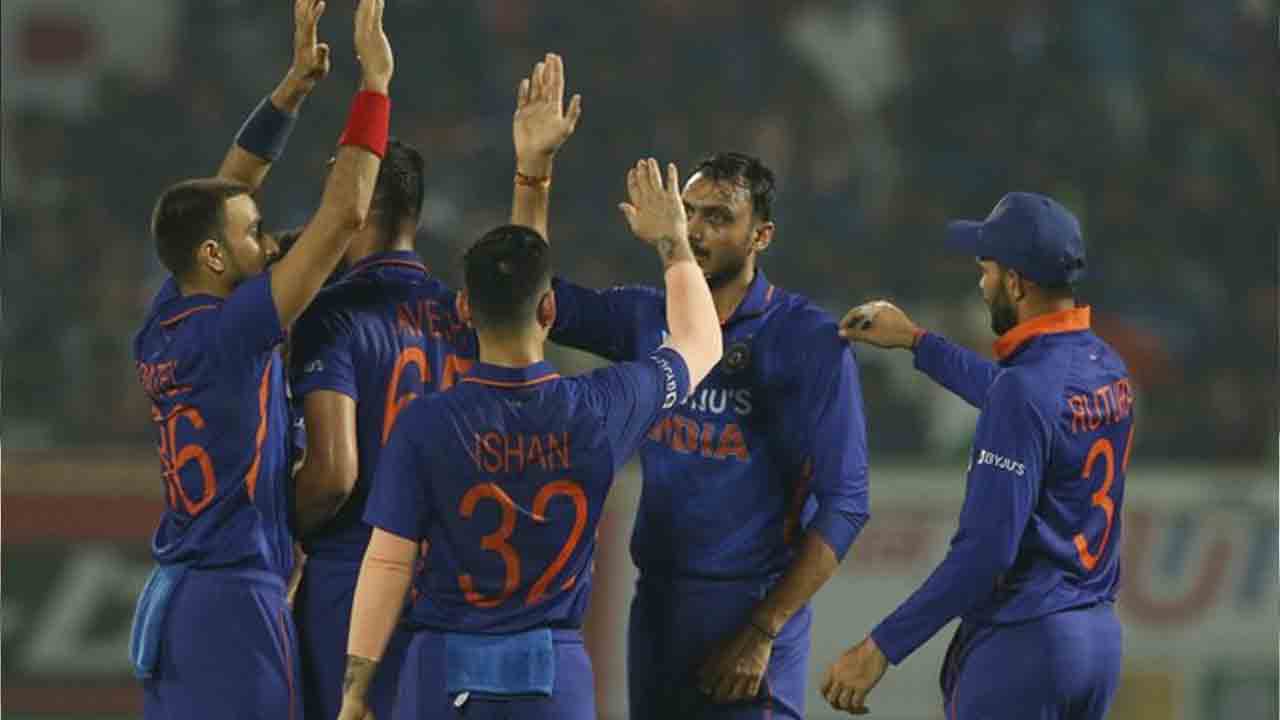 IND vs SA | పవర్‌ప్లే ముగిసే సరికి సౌతాఫ్రికా స్కోరు ఎంతంటే?