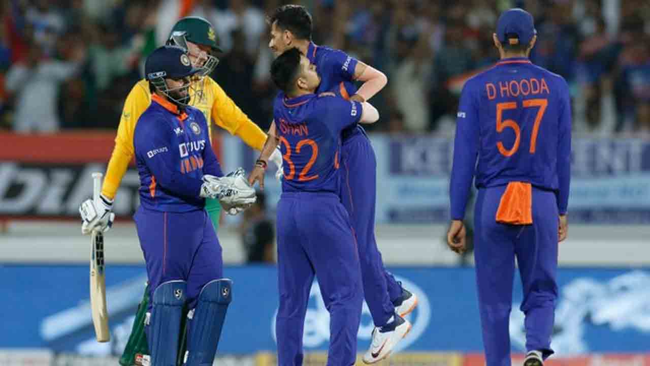 IND vs SA | ప్రమాదకరమైన క్లాసెన్ అవుట్.. సఫారీలు మూడు వికెట్లు డౌన్
