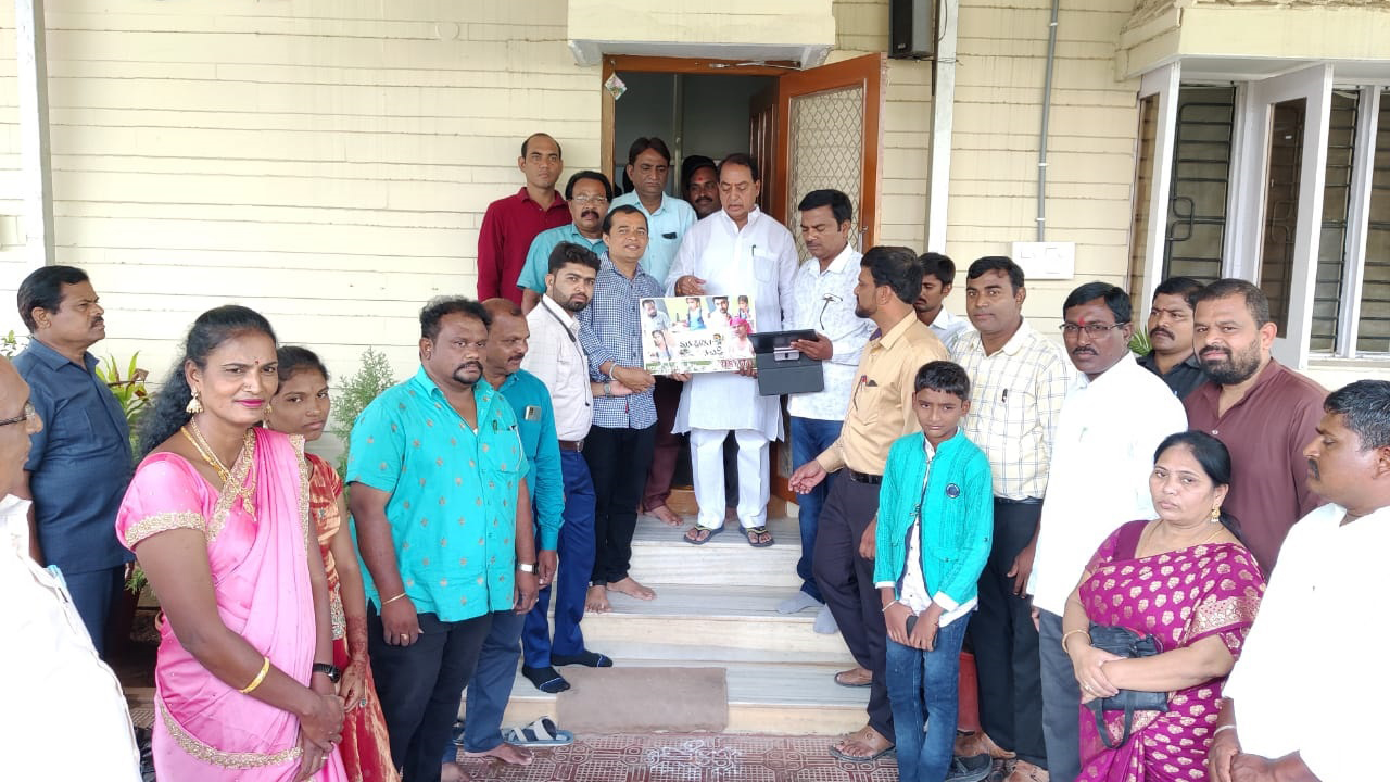 25 వేల కోట్లతో బడుల బలోపేతం