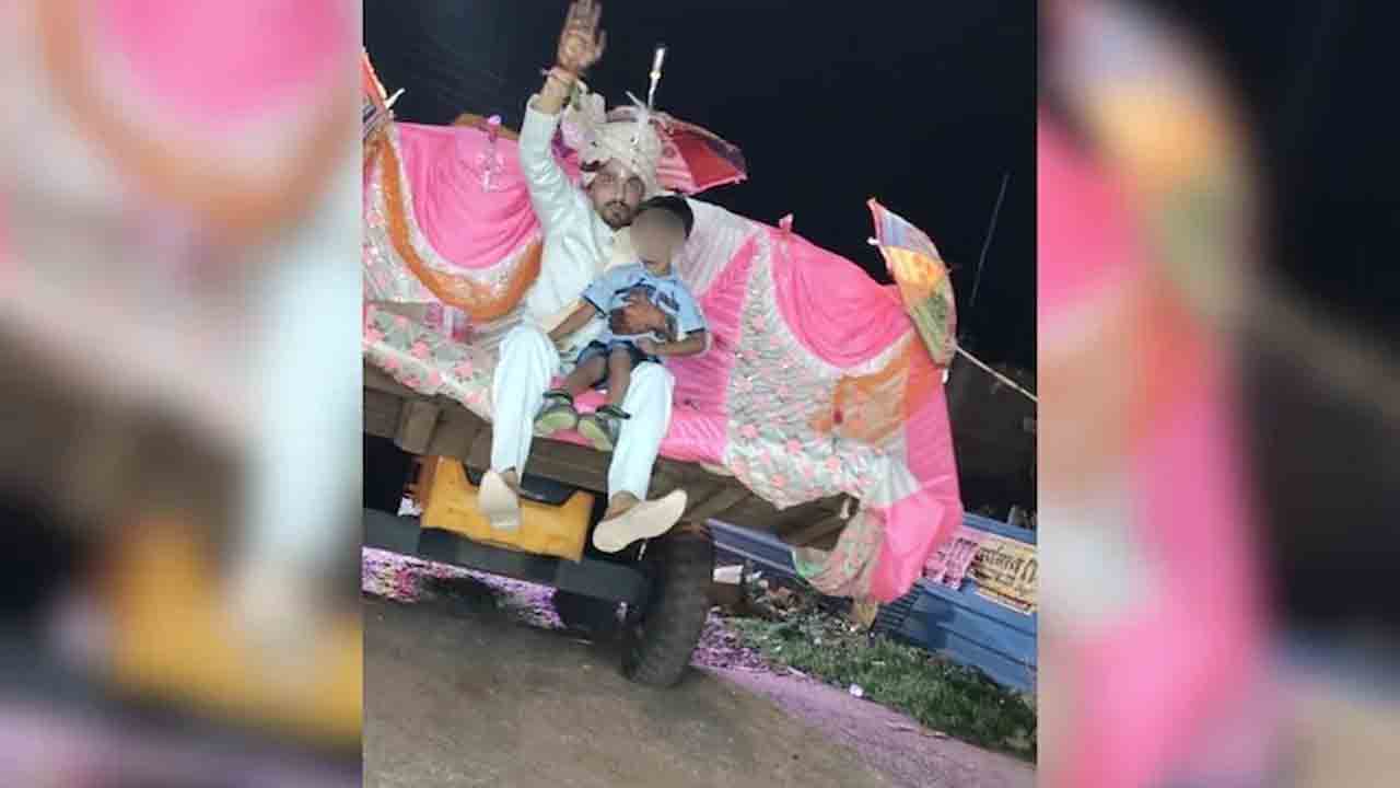 బుల్డోజర్‌పై పెండ్లి కొడుకు ఊరేగింపు.. డ్రైవర్‌కు భారీ జరిమానా