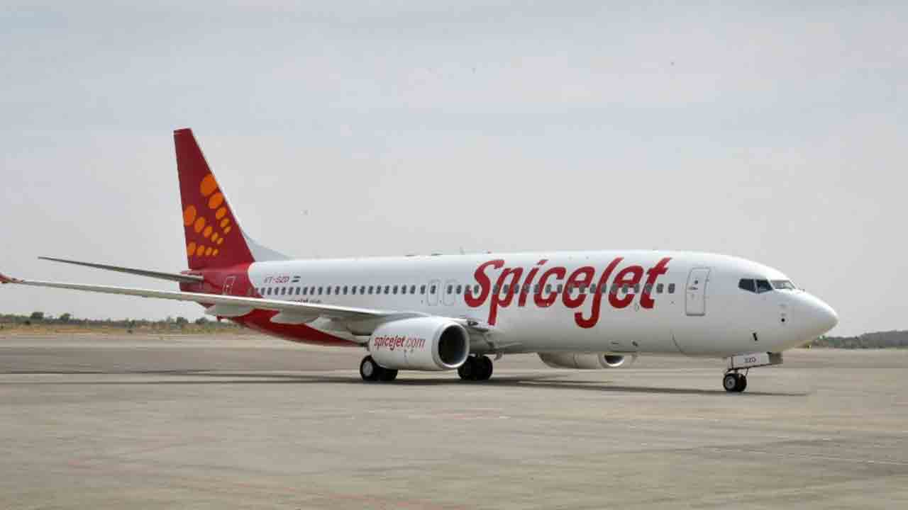టికెట్‌ రేట్లు 15 శాతం పెంచుతాం.. అనుమ‌తించండి :  SpiceJet