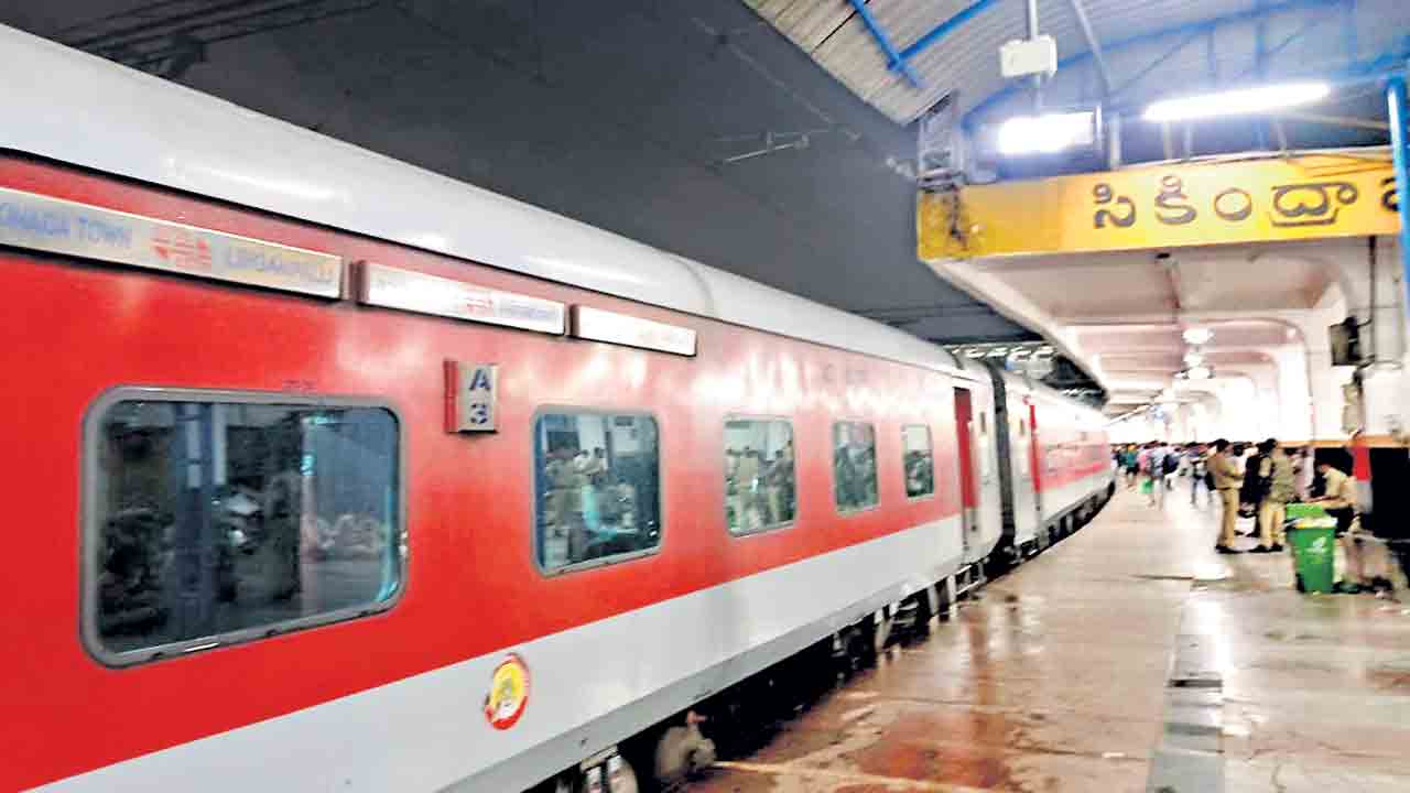 సికింద్రాబాద్‌ నుంచి రైళ్ల పునరుద్ధరణ