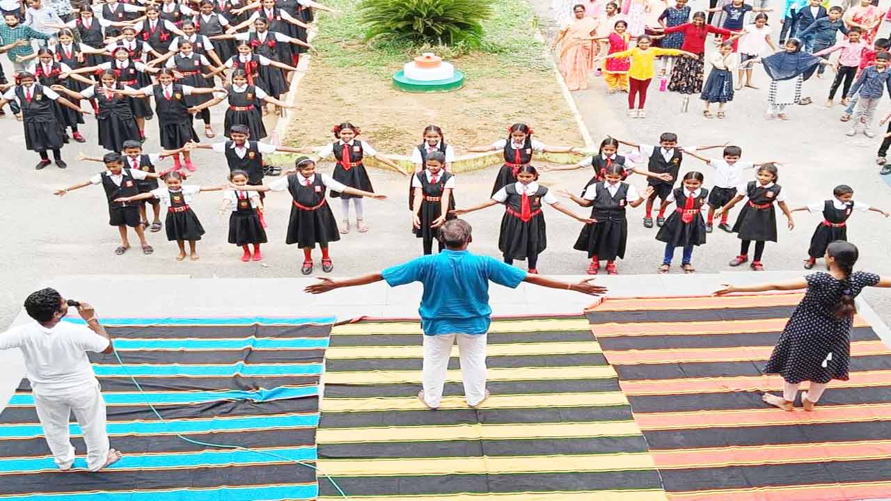 ఘనంగా అంతర్జాతీయ యోగా దినోత్సవం