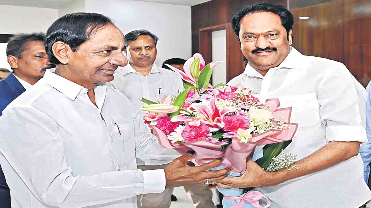 మాగంటికి సీఎం ఆశీర్వాదం