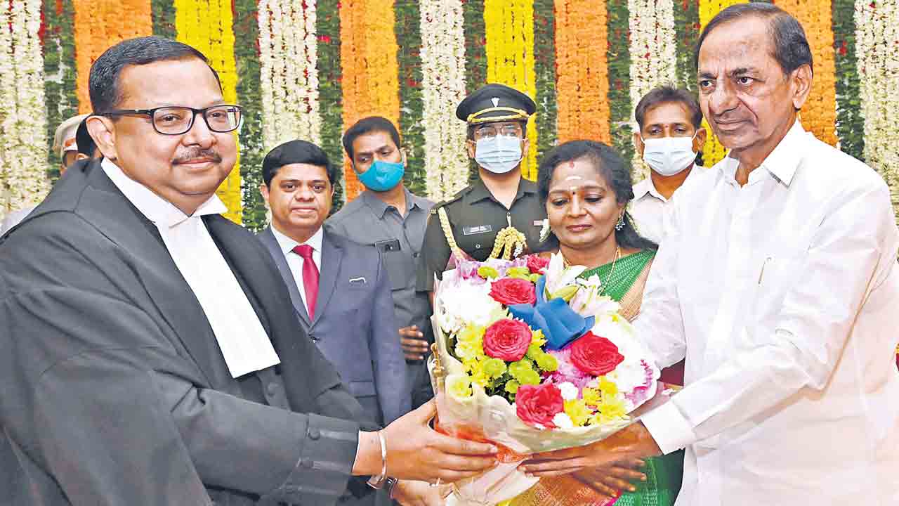 హైకోర్టు సీజేగా జస్టిస్‌ ఉజ్జల్‌ భూయాన్‌