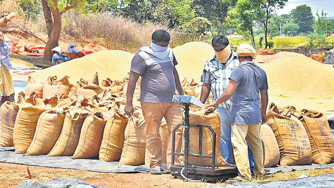 ధాన్యం కొనుగోళ్లు అద్వితీయం