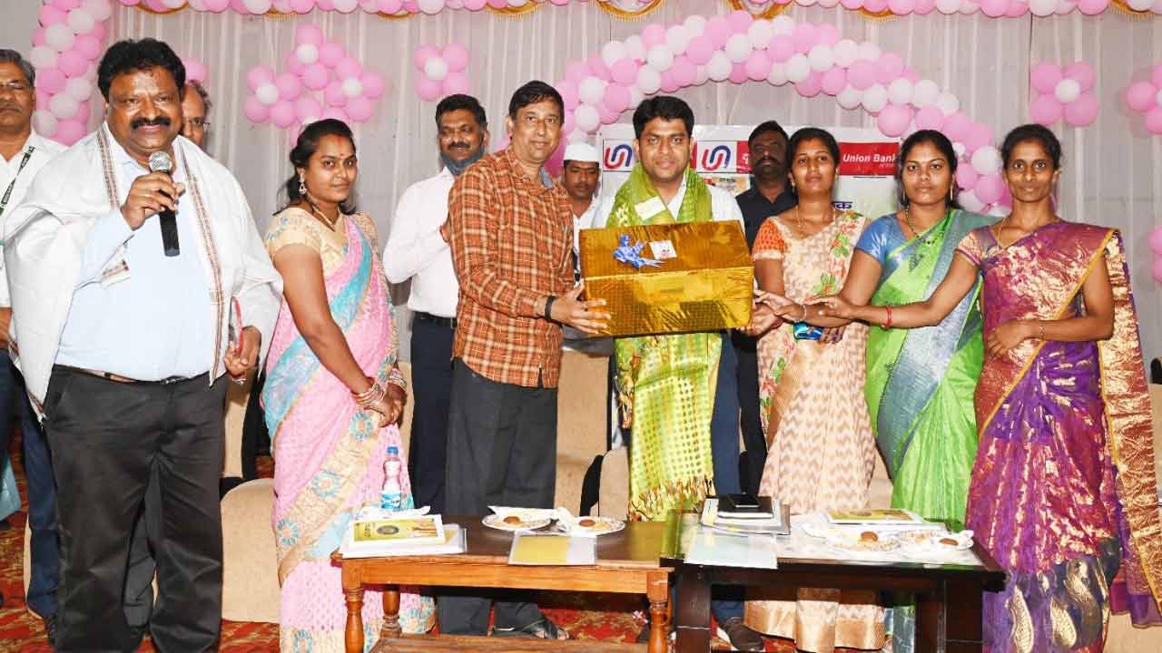 ఆయిల్‌ పాం సాగు లాభదాయకం