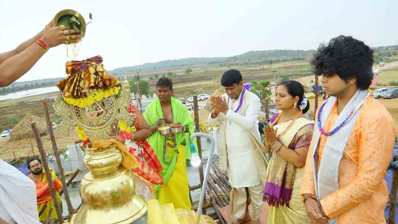 చౌడమ్మ కొండూరులో కొలువైన రాజ్యలక్ష్మీ సమేత నృసింహుడు