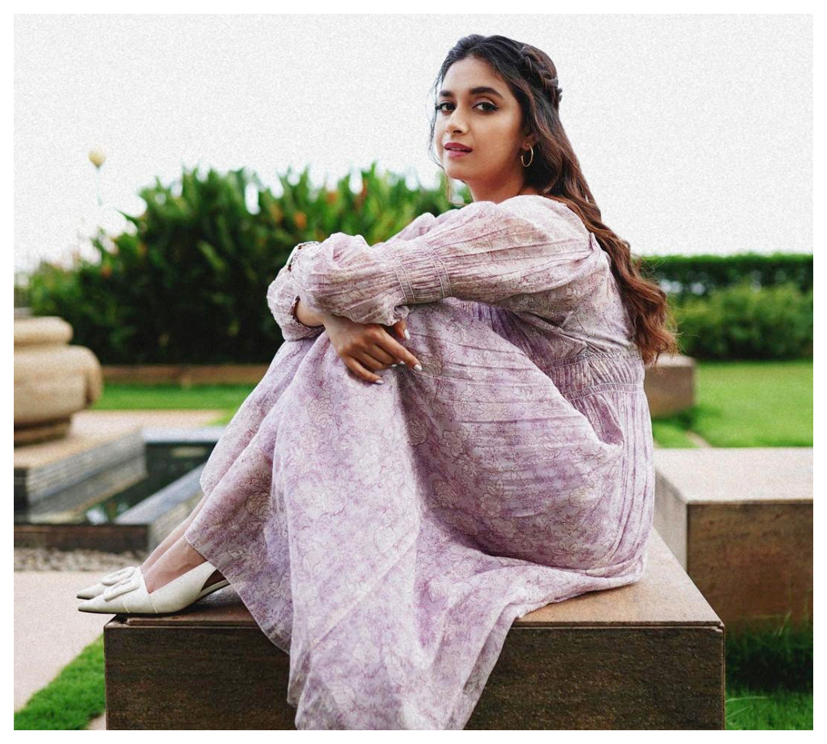 Keerthy Suresh | ట్రెడిషనల్ లుక్కులో కైపెక్కిస్తున్న‌ కీర్తిసురేష్..