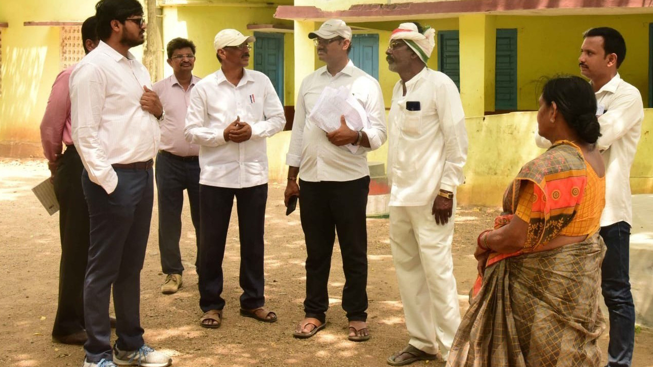 లే అవుట్లలో ఓపెన్‌ స్థలాన్ని సద్వినియోగం చేసుకోవాలి