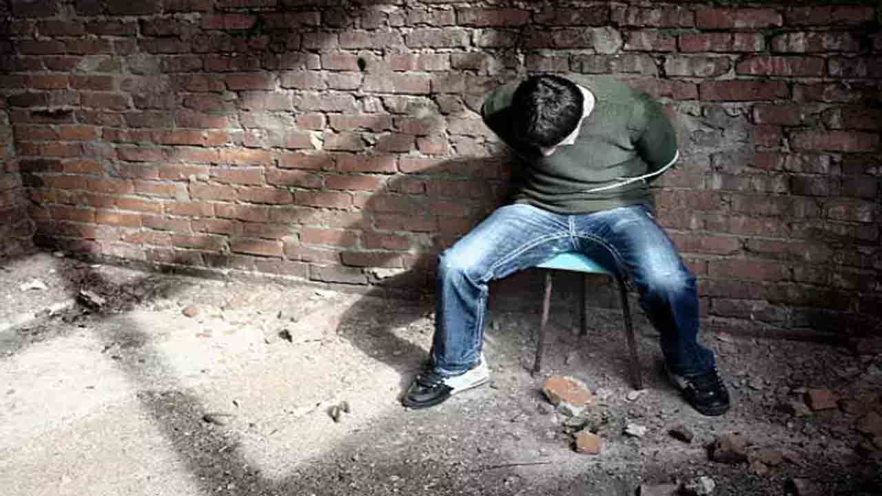 ప్రేమించిన అమ్మాయితో పెళ్లికి కుటుంబం నిరాకరణ… యువకుడు కిడ్నాప్ డ్రామా